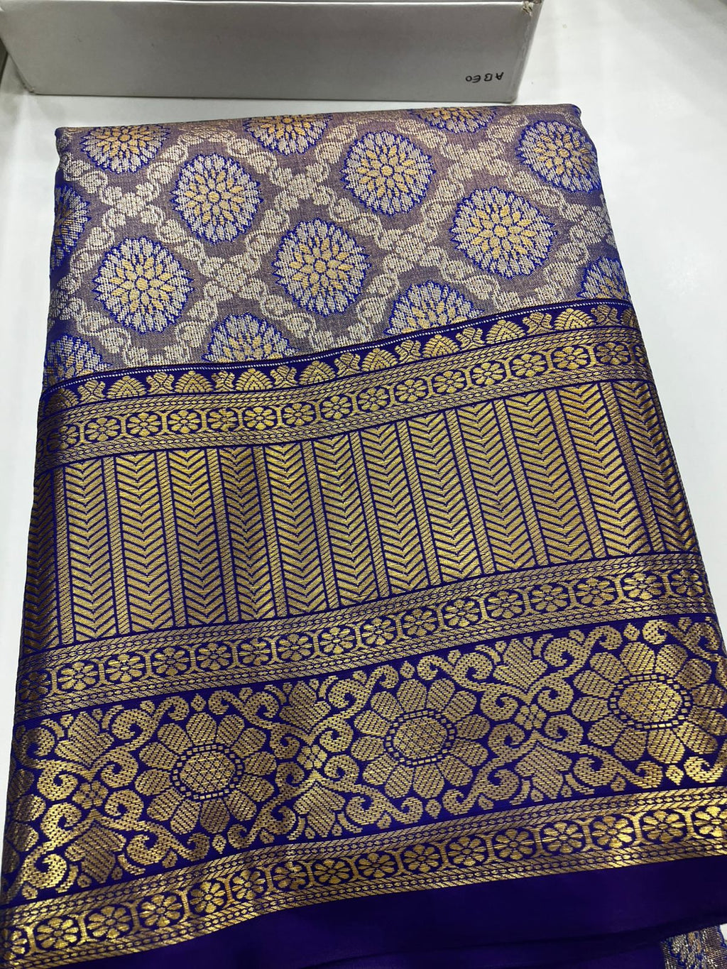 pattu saree with contrast border